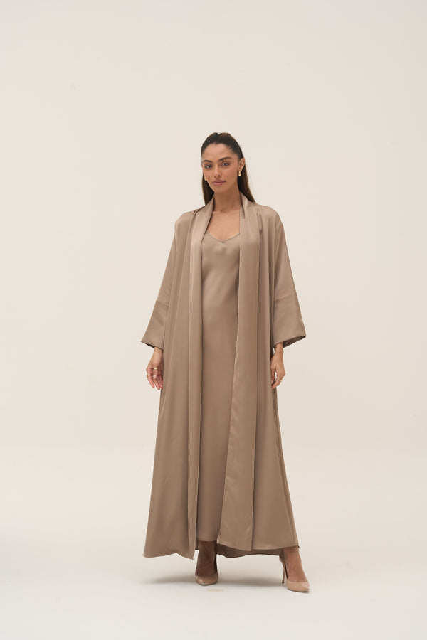 Éternelle Silk Abaya Taupe